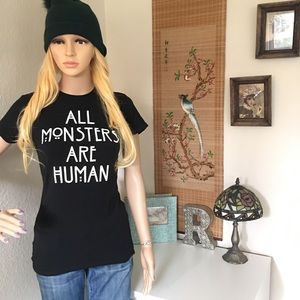 American Horror Story Coven T-Shirt Black & White
